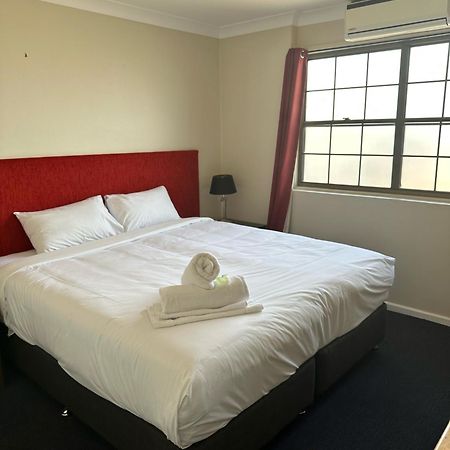 The Shamrock Hotel Toowoomba Exterior photo