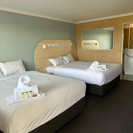 The Shamrock Hotel Toowoomba Exterior photo